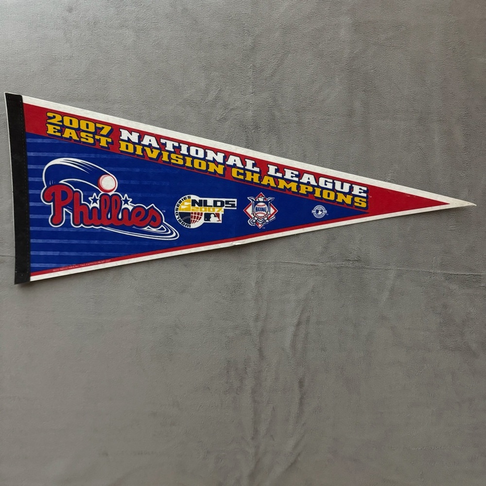 MLB Philadelphia Phillies Pennant 2007 NL East Champions Blue Red White